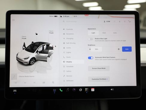 Used 2024 Tesla Model Y Long Range AWD/4WD image 58