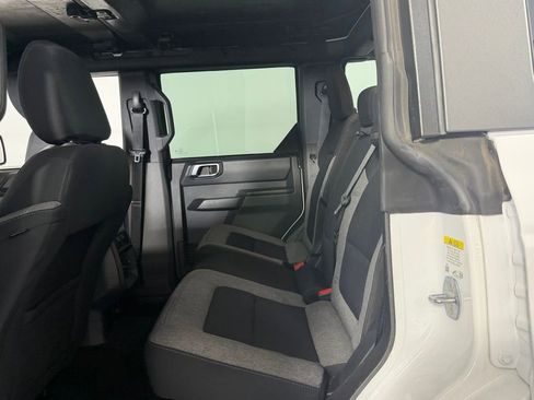 Used 2025 Ford Bronco Big Bend image 28