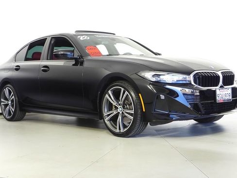 Certified 2023 BMW 330i Sedan w/ Driving Assistance Package RWD image 4