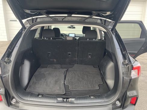 Used 2022 Ford Escape SE w/ Convenience Package image 16