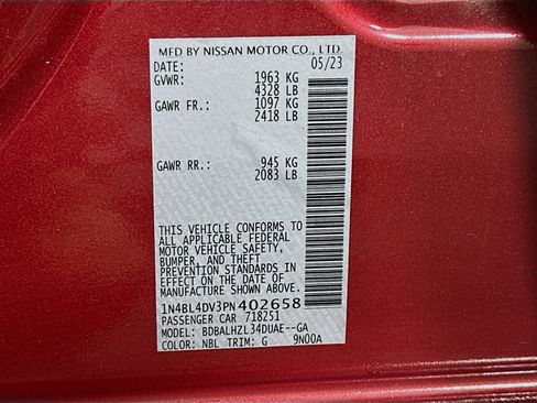Used 2023 Nissan Altima 2.5 SV w/ SV Premium Package FWD image 12