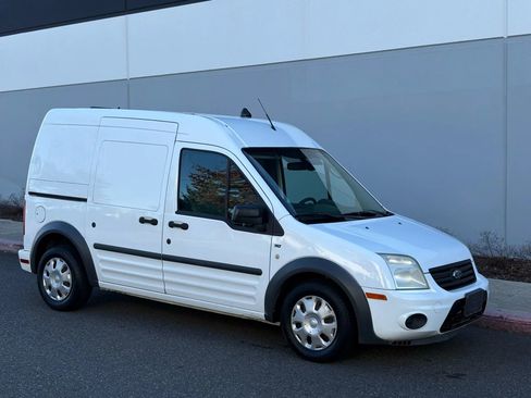 Used 2013 Ford Transit Connect XLT image 7