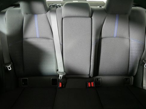 Used 2022 Toyota Corolla SE image 13