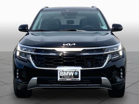 Used 2025 Kia Seltos SX w/ SX Sunroof Package AWD/4WD image 4