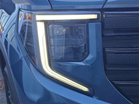 New 2026 GMC Sierra 1500 Elevation image 10