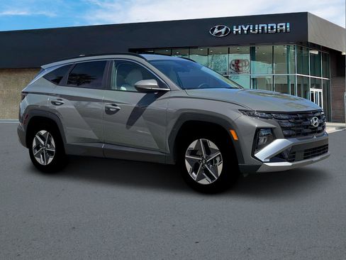 New 2026 Hyundai Tucson SEL image 10