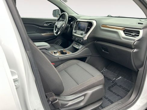 Used 2022 GMC Acadia SLE FWD image 27