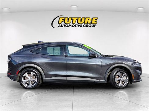 Certified 2022 Ford Mustang Mach-E Select image 11