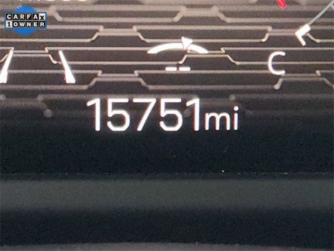 Certified 2025 GMC Acadia Elevation image 10