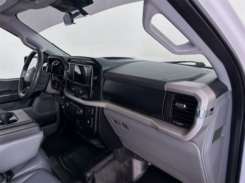 Used 2021 Ford F150 XL w/ Trailer Tow Package image 26