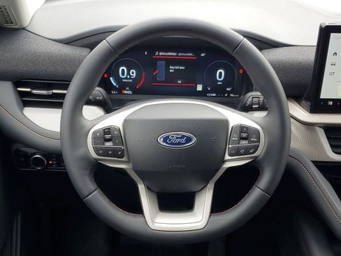 New 2026 Ford Explorer Active image 27