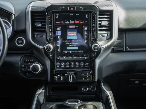 Used 2021 RAM 1500 Big Horn image 32