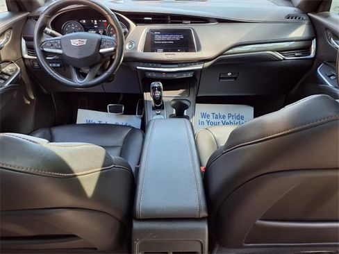 Used 2020 Cadillac XT4 Sport image 19
