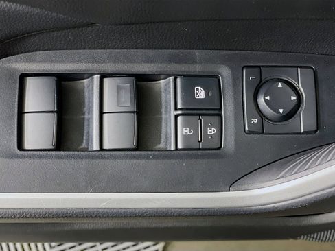 Used 2024 Toyota RAV4 LE image 15