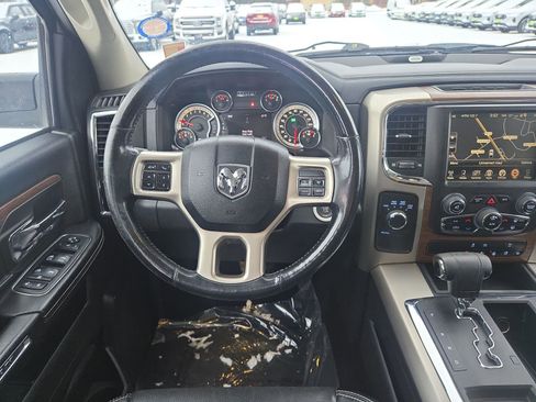 Used 2013 RAM 1500 Laramie w/ Convenience Group image 15