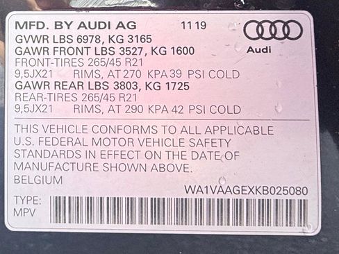 Used 2019 Audi e-tron Prestige w/ Prestige Package AWD/4WD image 18