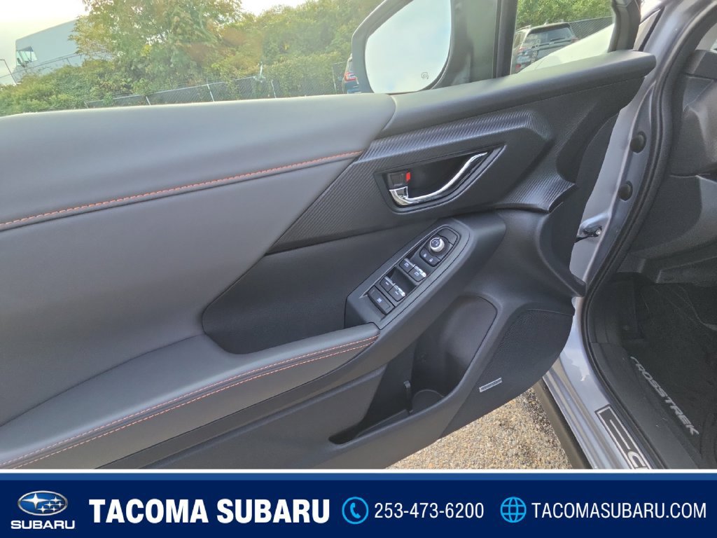 New 2026 Subaru Crosstrek 2.5i Limited AWD/4WD image 11