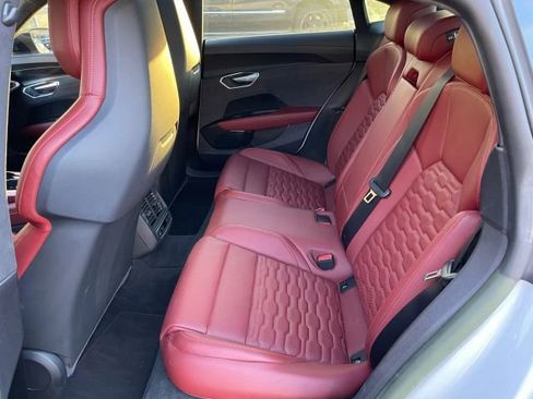 Used 2022 Audi RS e-tron GT w/ Carbon Performance Package image 41