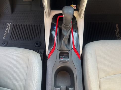 Used 2023 Toyota Corolla Cross LE FWD image 12