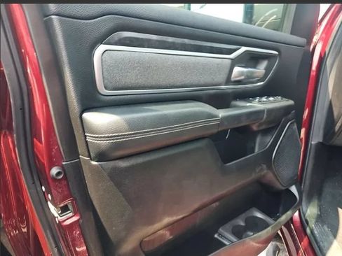 Used 2019 RAM 1500 Big Horn RWD image 5