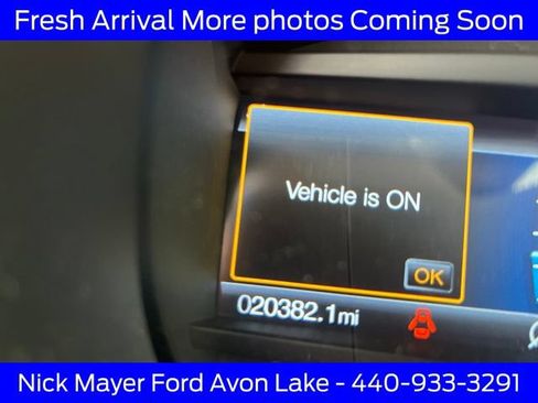 Used 2024 Ford Edge SEL w/ Convenience Package AWD/4WD image 3