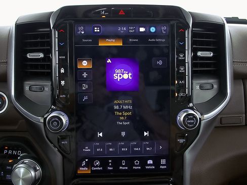 Used 2025 RAM 1500 Laramie w/ Laramie Southwest Edition AWD/4WD image 20