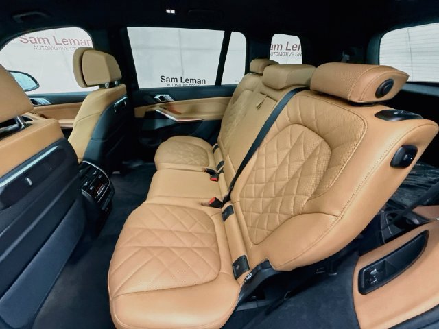 New 2027 BMW X7 xDrive40i w/ M Sport Package AWD/4WD image 25