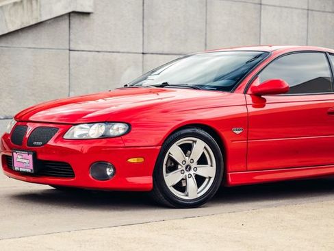 Used 2004 Pontiac GTO image 26