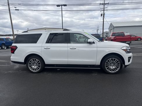 Used 2022 Ford Expedition Max Limited image 2