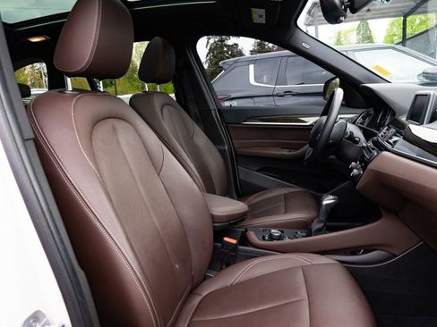 Used 2018 BMW X1 xDrive28i AWD/4WD image 25