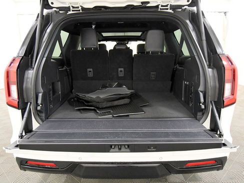 Used 2025 Ford Expedition Max Platinum w/ Stealth Performance Package AWD/4WD image 7