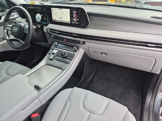 Used 2023 Hyundai Palisade SEL w/ Premium Package FWD image 27