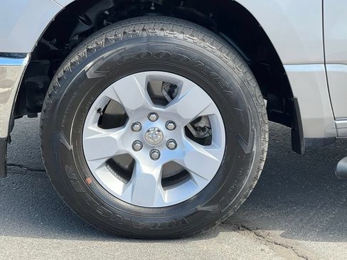 Used 2023 RAM 1500 Big Horn AWD/4WD image 14