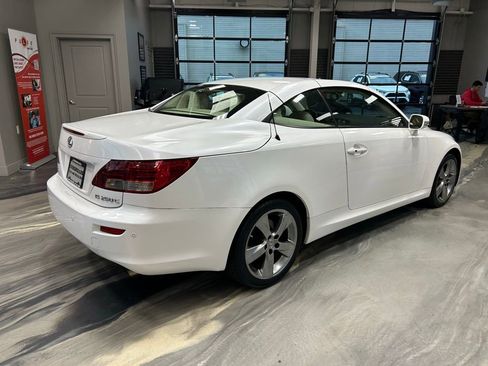 Used 2010 Lexus IS 250C image 30