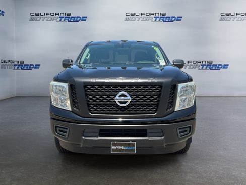 Used 2017 Nissan Titan S RWD image 2