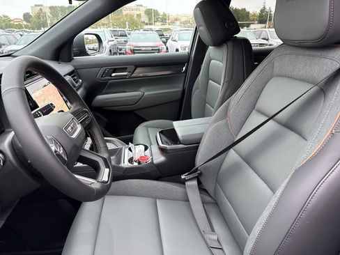 New 2026 GMC Terrain AT4 w/ LPO, Black Badging Package image 5