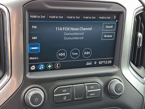 Used 2022 Chevrolet Silverado 1500 RST w/ LPO, Blackout Package image 17