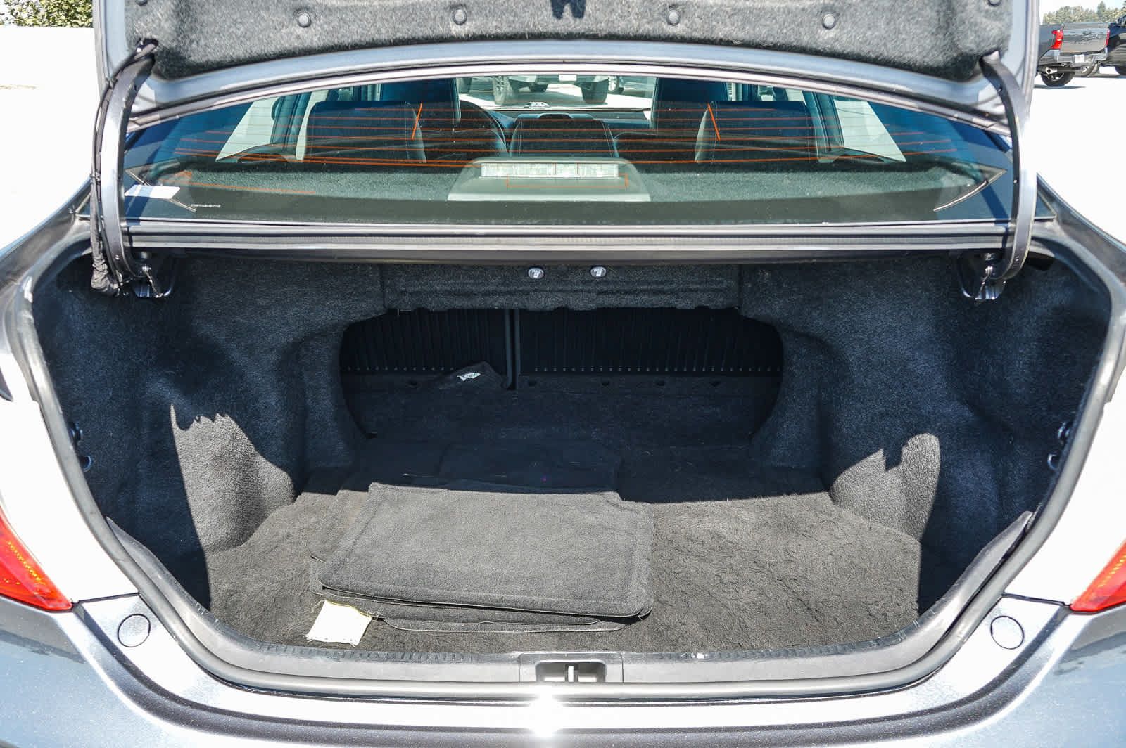 Used 2014 Toyota Camry SE FWD image 28