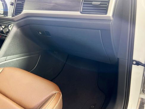 Used 2022 Volkswagen Atlas SE image 35