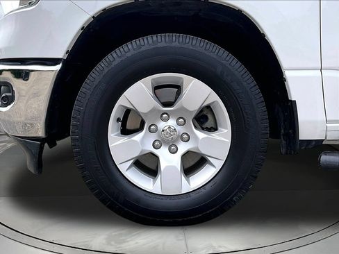 Used 2023 RAM 1500 Big Horn AWD/4WD image 35