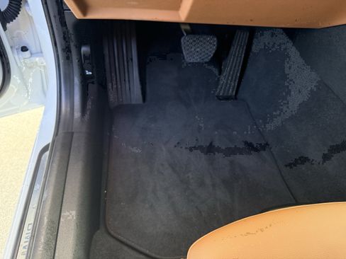 Used 2023 BMW 330i Sedan w/ Driving Assistance Package image 28