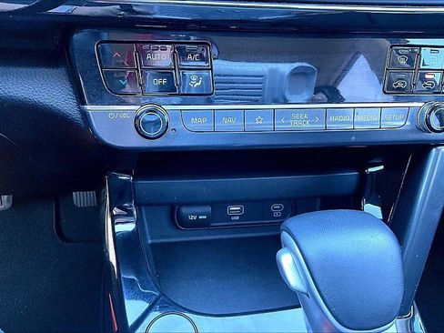 Used 2024 Kia Seltos S image 32