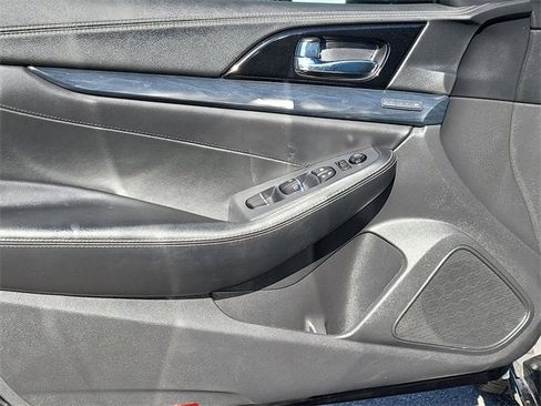 Used 2021 Nissan Maxima Platinum w/ Sport Mat Group image 24