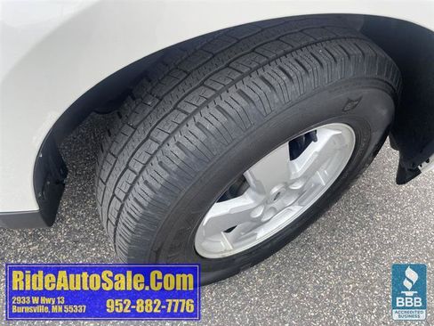 Used 2010 Ford Escape XLT AWD/4WD image 26