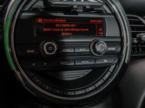 Used 2015 MINI Cooper S FWD image 26