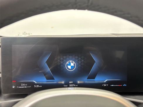 Used 2025 BMW 330i xDrive Sedan w/ M Sport Package image 28