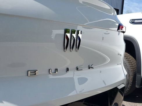 New 2026 Buick Envista Sport Touring w/ Convenience I Package FWD image 7