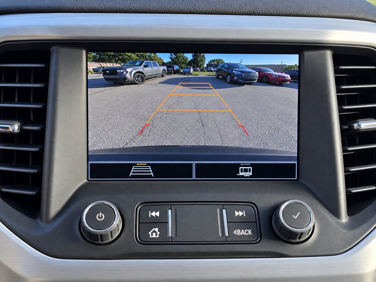 Certified 2022 GMC Acadia SLE w/ Driver Convenience Package AWD/4WD image 16