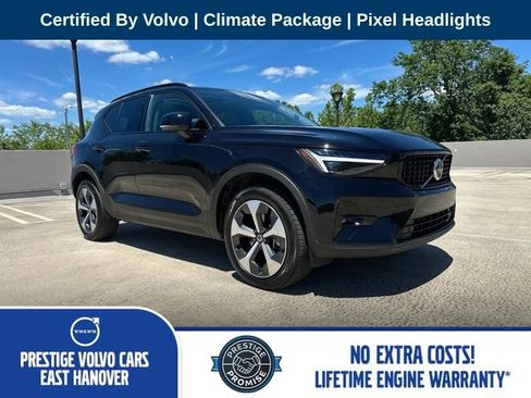 Certified 2026 Volvo XC40 B5 Plus AWD/4WD image 1