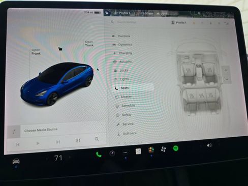 Used 2021 Tesla Model 3 Long Range AWD/4WD image 43